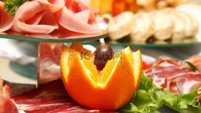 烘焙原料与普通食材的区别：揭秘烘焙界的秘密武器